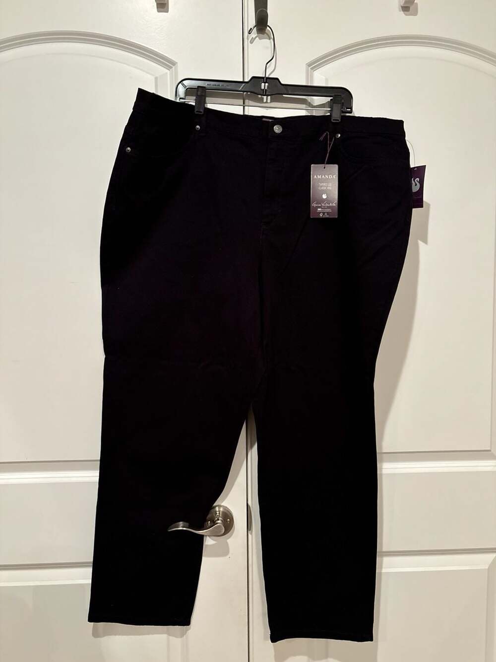 Gloria Vanderbilt Amanda Jeans Size 24W Black Tapered Leg Soft Touch NWT